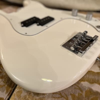 Loaded Fender Precision Bass Body Standard Series 2000s Arctic White Aged White image 6