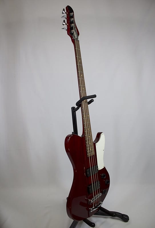 Schecter Diamond Series Ultra Bass Guitar WITH CASE (Used Schecter Diamond Series Ultra Bass Guitar WITH CASE (Used