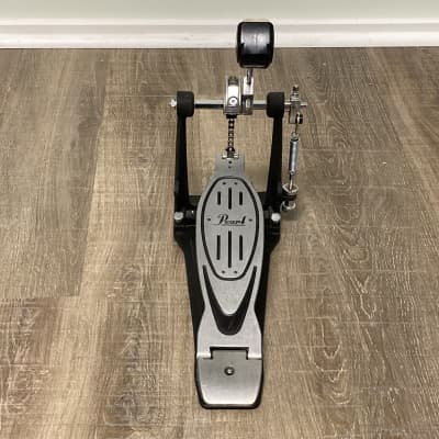 Pearl P900 PowerShifter Chain-Drive Single Bass Drum Pedal 2010s - Chrome image 2