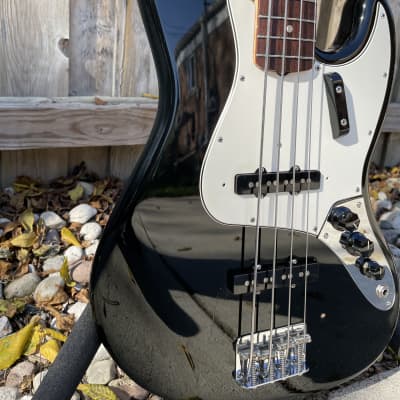 Fender Custom Shop '64 Jazz Bass Relic image 6