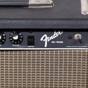 Fender Sidekick Bass100 メンテナンス済 完動品 K【HY】【中古】FENDER JAPAN フェンダージャパン ベースアンプ