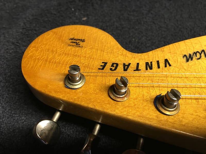 Bluesman Vintage Stratocaster Solid mahogany Light relic