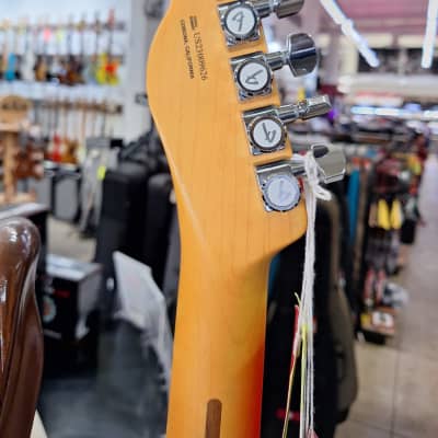 Fender American Ultra Telecaster with Maple Fretboard 2023 Ultraburst 7.33 pounds image 6