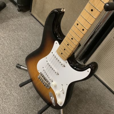Fender Stratocaster 60th Anniversary, '54 Reissue, Limited Edition of 1,954, Two Tone Sunburst image 10