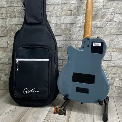 Godin #052387 Multiac Mundial Arctik Blue 6 String RH Nylon Acoustic Electric Guitar with Gigbag image 2