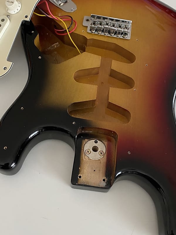 1977 Fernandes Japan FST-70B 