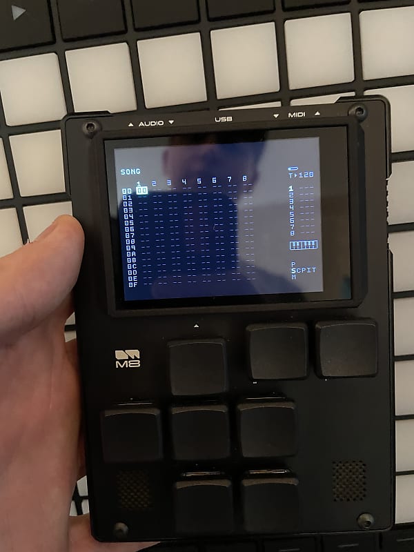Dirtywave M8 Portable Tracker Sequencer / Synthesizer