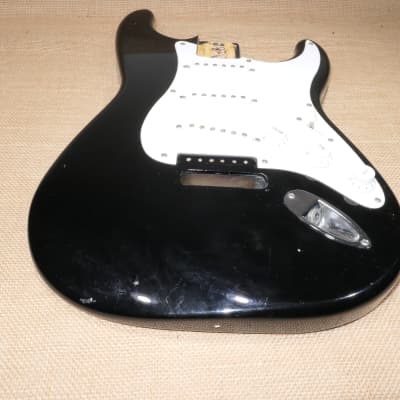 Body Loaded Black, 2002 Squier Affinity Strat image 4