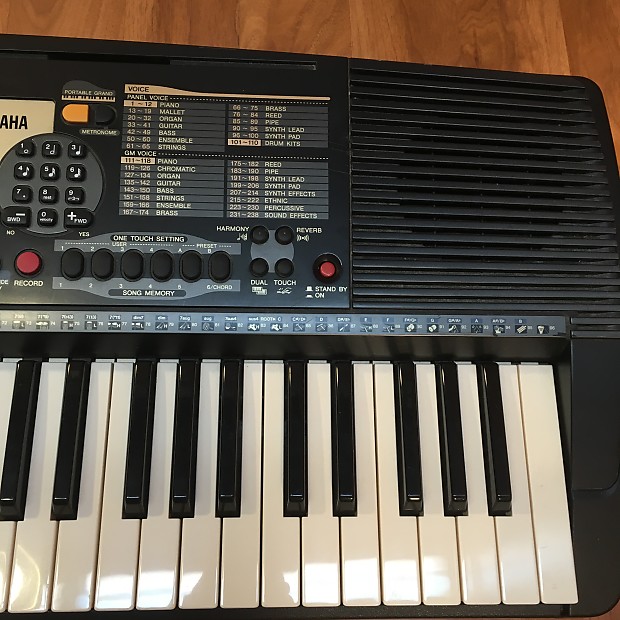 Yamaha PSR-225 Keyboard with Power Supply | Reverb