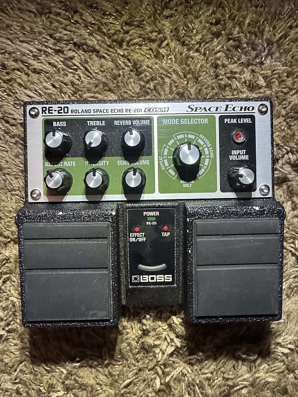 Boss RE-20 Space Echo | Reverb