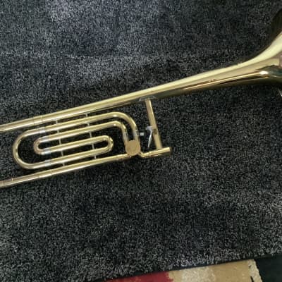 OLDS Ambassador Brass Trombone W/F Attachment image 3
