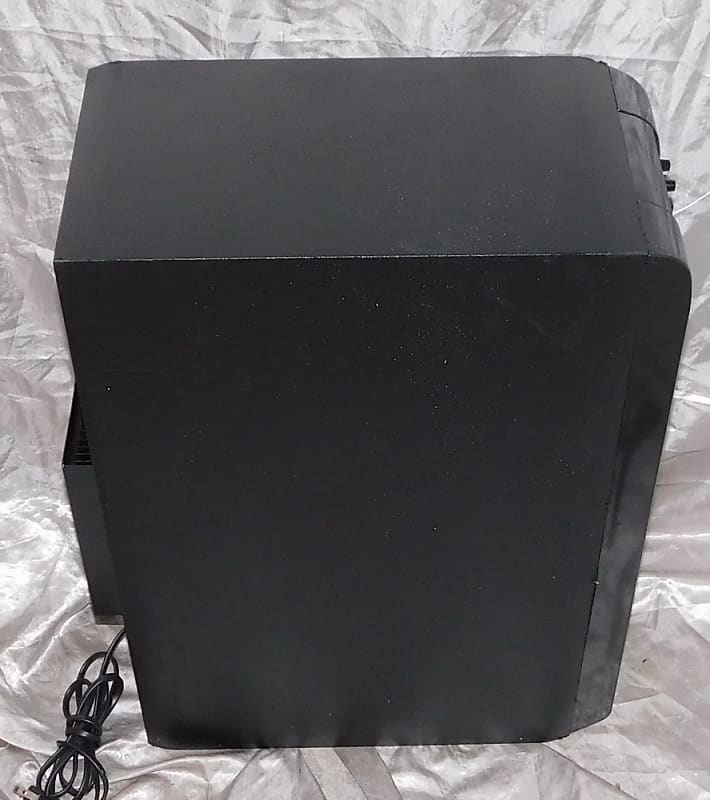Yamaha YST-SW160 dual 8 Yamaha YST-SW160 dual 8