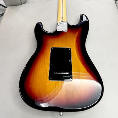 Made in USA 🇺🇸 | Fender American Deluxe Stratocaster HSH, RW FB, 3-Tone Sunburst image 7