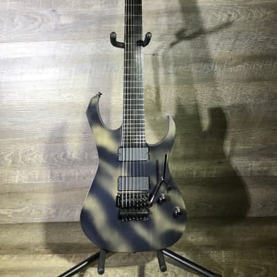 Guerilla M7 with EMG H7 and Floyd Rose Smoke image 2
