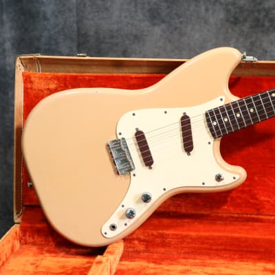 1961 Fender  Duo-Sonic - Desert Sand - OHSC for sale