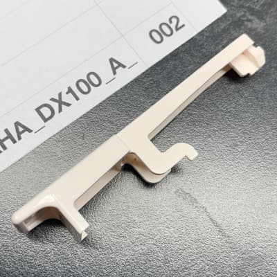 ORIGINAL Yamaha Replacement A Key (Yamaha NB824200 Keybed Assembly) (CB040440) for DX100, CS01 imagen 3