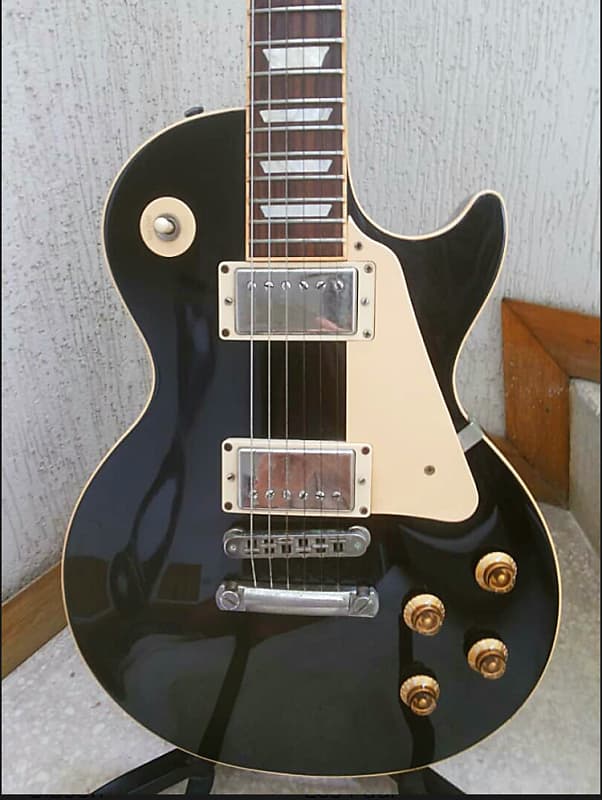 Gibson Les Paul Standard 2005 Ebony image 1
