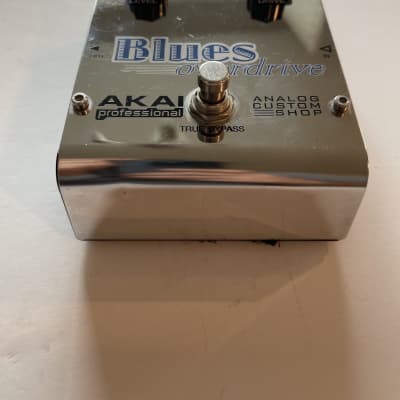 Akai Professional Blues Overdrive Analog Custom Shop Guitar Effect Pedal + Box image 2
