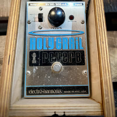 Electro-Harmonix Holy Grail Reverb V1 | Reverb