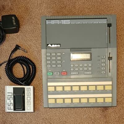 Alesis HR-16 High Sample Rate 16-bit Drum Machine 1980s - Gray