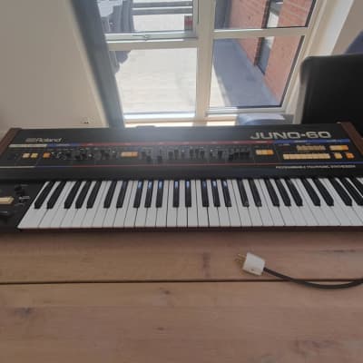 Roland Juno-60 61-Key Polyphonic Synthesizer 1982 - 1984 - Black