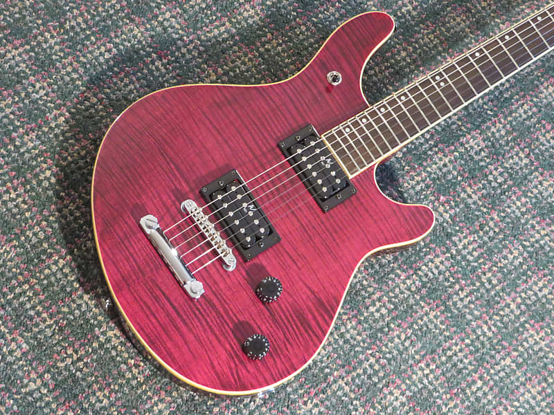 Washburn BT-8 Set-Neck Purple Flame Top! w/hardshell case