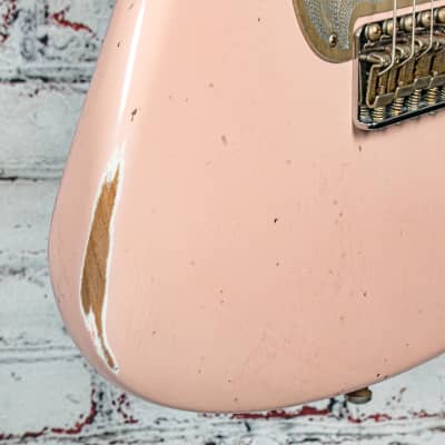 Fender - Custom Shop Limited Edition Tyler Bryant Signature "Pinky" - Stratocaster® Electric Guitar - Relic® - Aged Shell Pink - w/ Hardshell Case - xB077 (USED) image 7