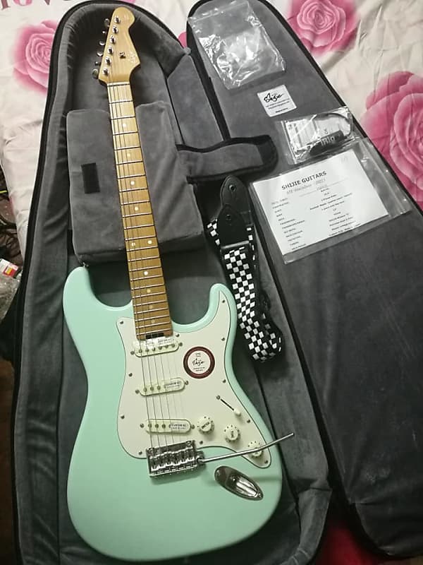 Used shijie store guitar