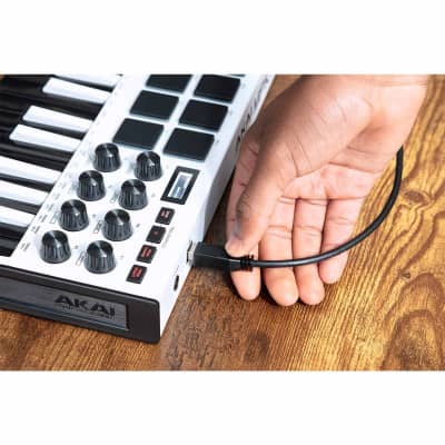 Akai MPK Mini MKII MK3 White 25-Key USB MIDI Keyboard Controller w/Headphones image 13