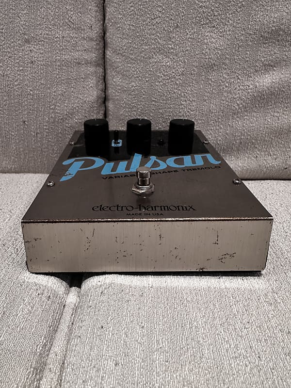 Electro-Harmonix Pulsar | Reverb Canada