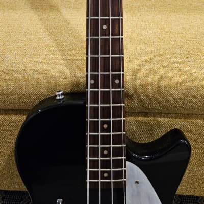Gretsch Electromatic Junior Jet Short Scale 4-string Black Burst Bass image 9