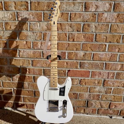Fender Player Telecaster Maple Fingerboard Polar White image 2