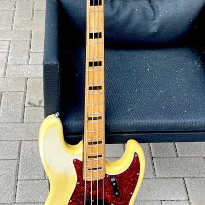 Fender Jazz Bass 1970 - Hens Teeth Beware...how about a 100% original Olympic White Custom Color "Maple Cap Neck" Jazz Bass ! image 9