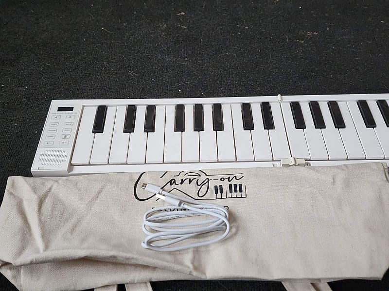 Carry-On 88-Key Folding Piano and MIDI Controller 88-Key Folding Piano White image 1