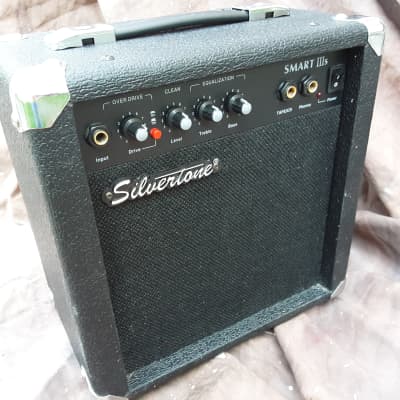 Silvertone smart outlet iiis