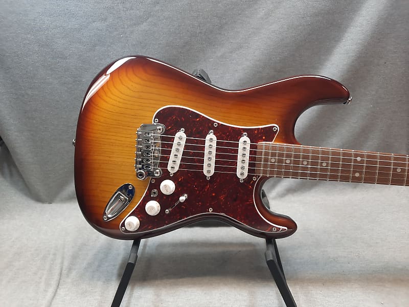 G&L Fullerton Deluxe S-500 Tobacco Sunburst - Old School