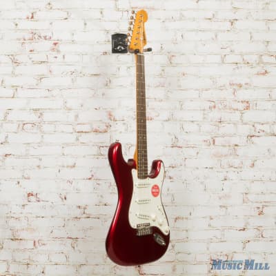 Squier Classic Vibe 60's Stratocaster Electric Guitar Candy Apple Red image 4