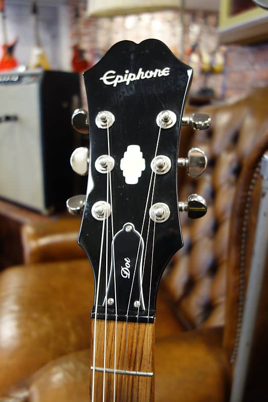 Epiphone Dot サンバースト エレキギター Epiphone Dot サンバースト エレキギター