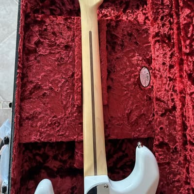 OPEN BOX 2023 Fender Custom Shop Jeff Beck Stratocaster - Olympic White, 8.3lbs image 11