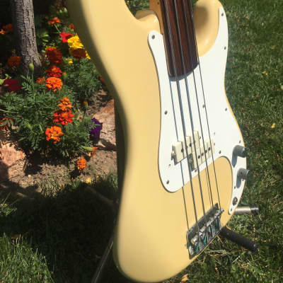 1982 Fender Fretless Precision Bass - with '79 Neck image 1