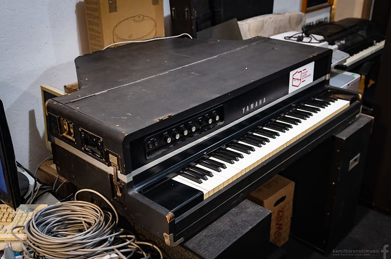 Yamaha CP-70B Electric Grand Piano | Reverb