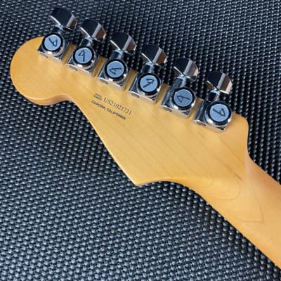 Fender American Ultra Stratocaster, Maple Fingerboard- Cobra Blue (US21021721) image 8