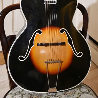 Vintage Solid Wood 1940s Schonbach German/Czech Archtop, Great condition and sound image 2
