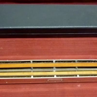 Hohner Chord-48 Orchestra Plus grand HARMONICA au monde 60cm image 4