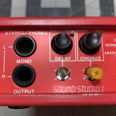 Nobels Sound Studio 1 SST-1 Guitar  Headphone Amplifier - 80s Rockman X100 Clone image 4