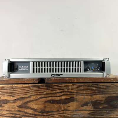 QSC PLX3102 PLX2 Series Compact Rack-Mounted Power Amp