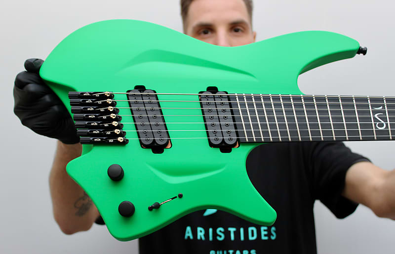 H/07R Black | Aristides Guitars