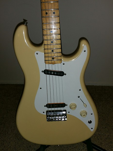 Fender bullet 1980 sale