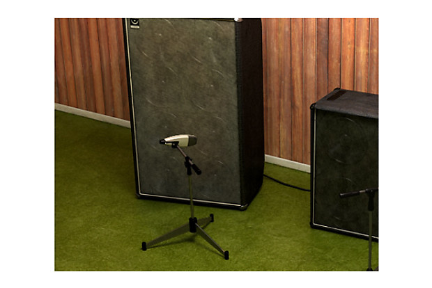 Softube Bass Amp Room image 1