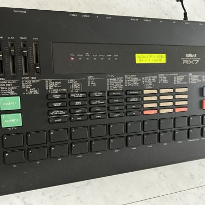 Yamaha RX7 Digital Rhythm Programmer 1987 - Black